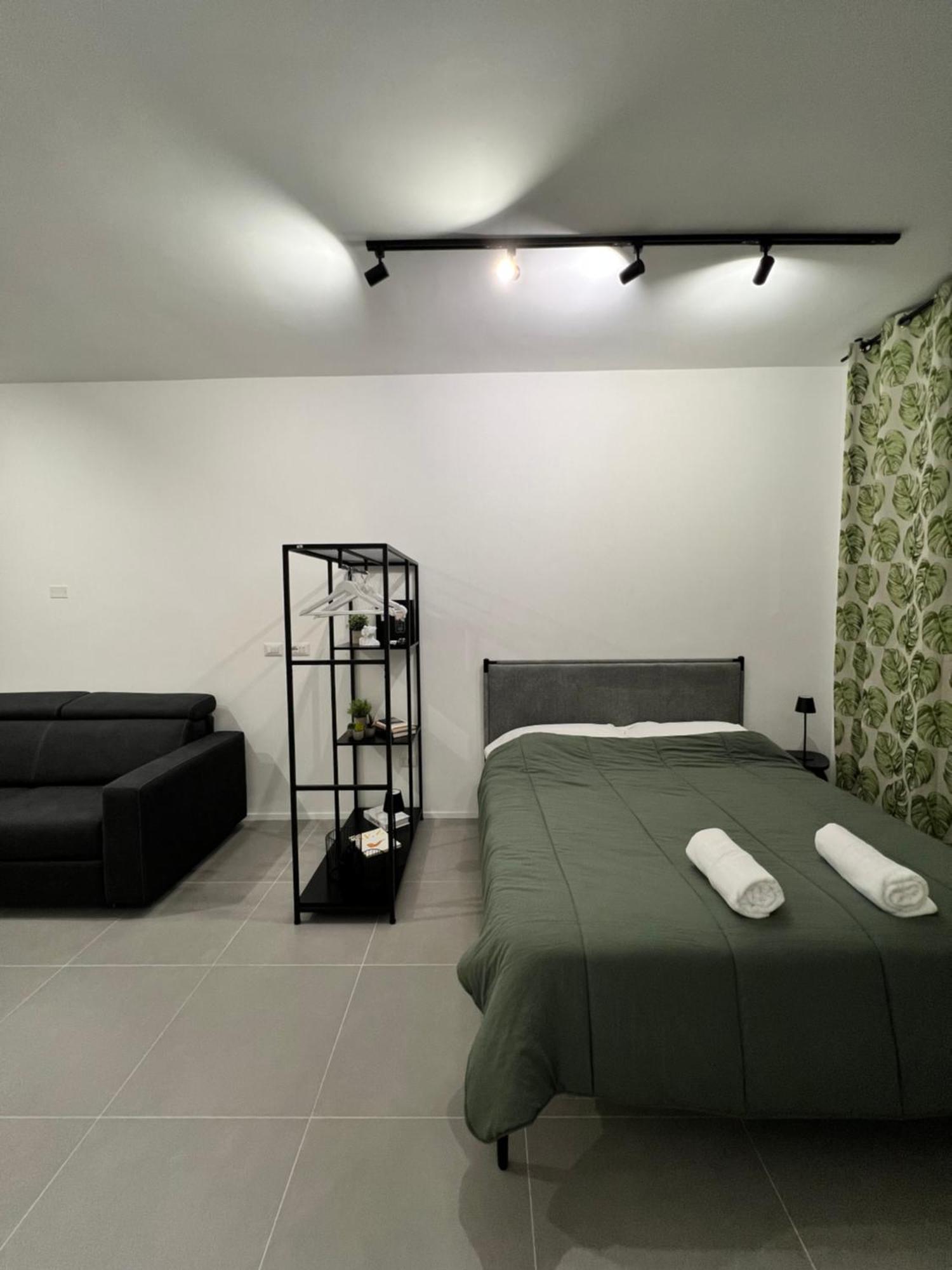 Room 12 Milano Bagian luar foto
