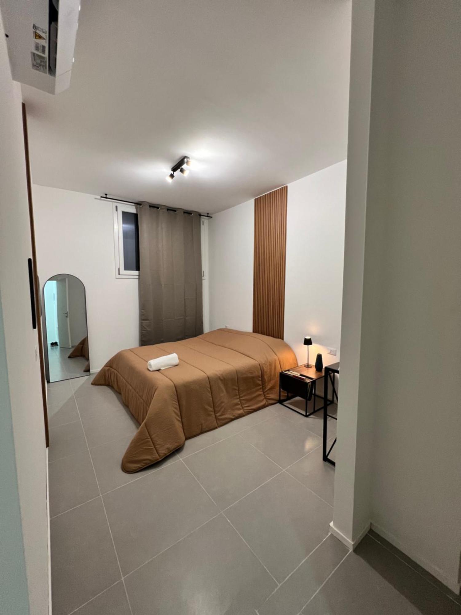 Room 12 Milano Bagian luar foto